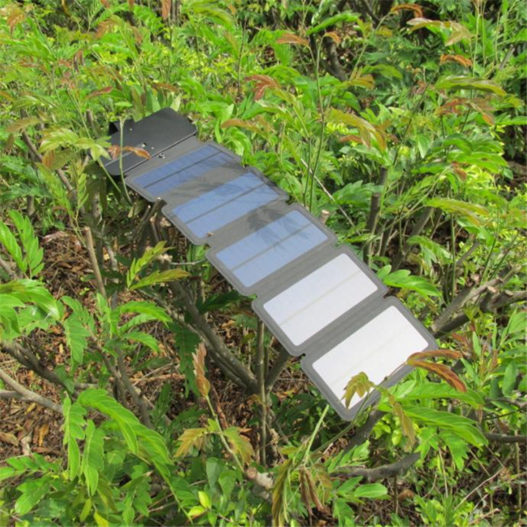 SolarFold Pro – Die faltbare Solarladestation für unterwegs